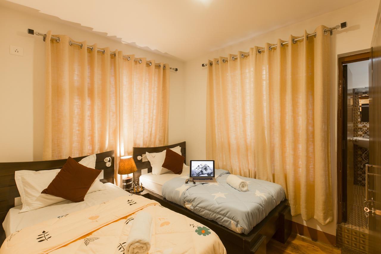 Zostel Kathmandu Hostel Buitenkant foto