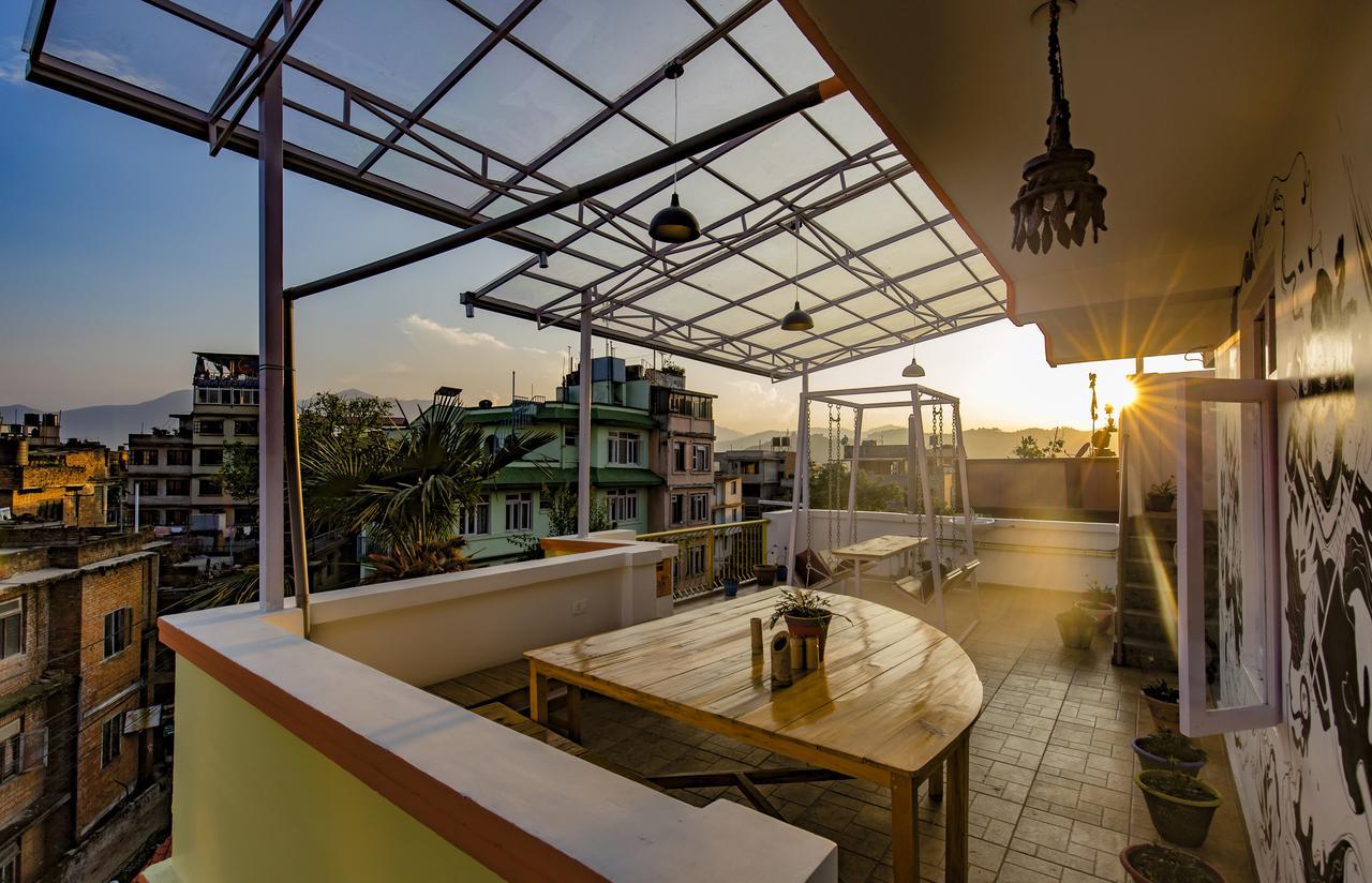 Zostel Kathmandu Hostel Buitenkant foto